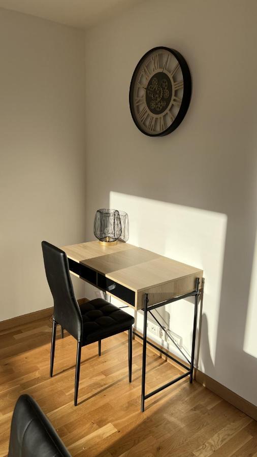 Superbe Appartement En Centre-Ville, 20Min De Paris, 5 Min D'Enghien แซงต์-กราเตียง ภายนอก รูปภาพ